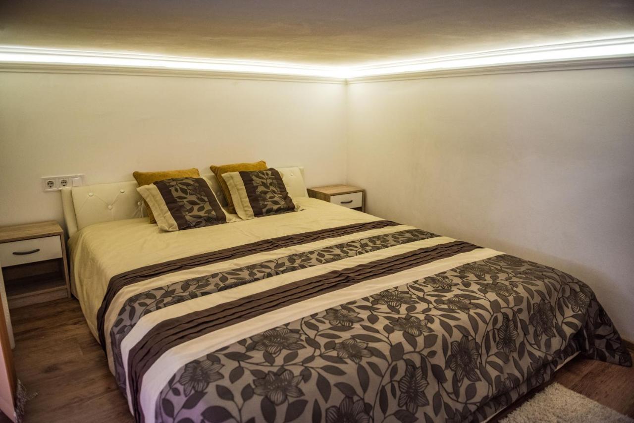 Exclusive Apartmanok Сегед Екстер'єр фото