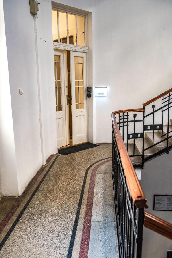 Exclusive Apartmanok Сегед Екстер'єр фото